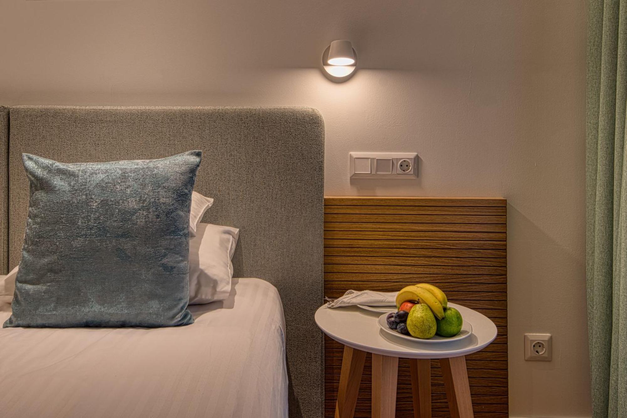 Cardoner Hotel Es Konferenciakoezpont دوبوغوكو المظهر الخارجي الصورة
